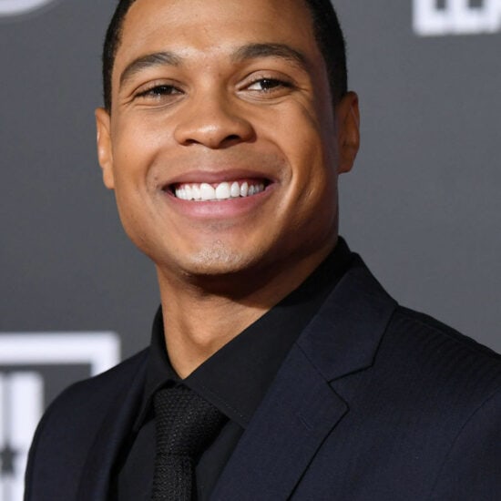 Ray Fisher Wants An Apology From Warner Bros. Pictures