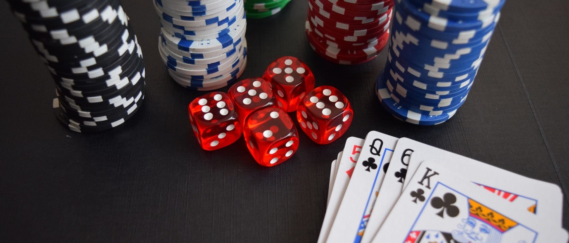 pexels-pixabay-269630 gambling