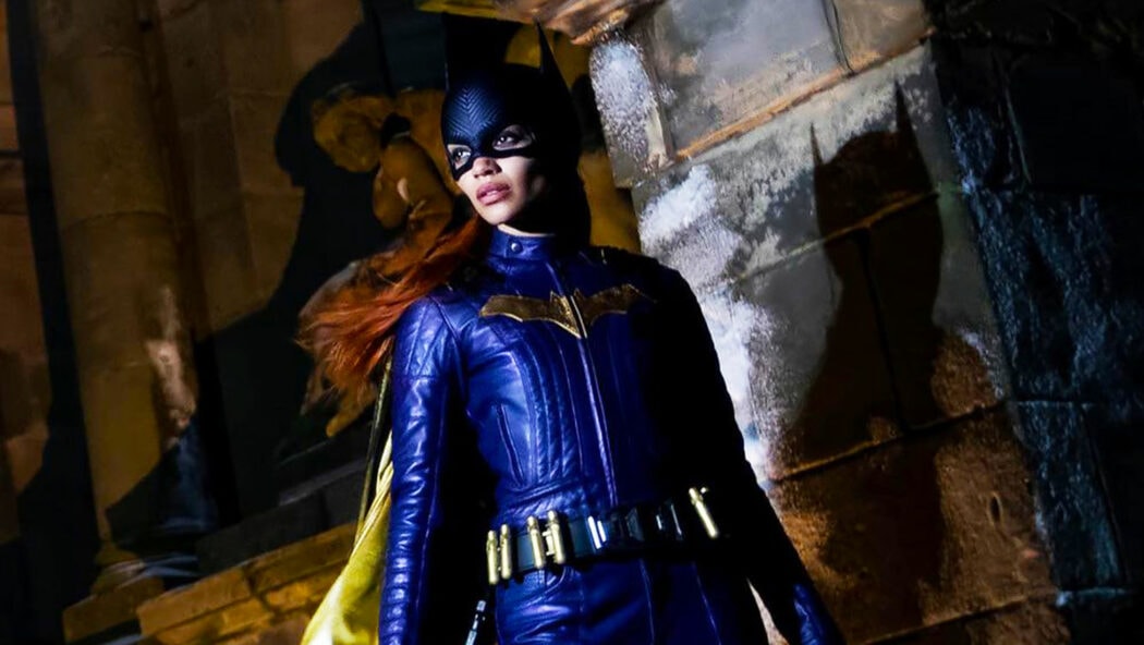 Batgirl-Set-Photos-Reveal-Ties-To-Batman-V-Superman
