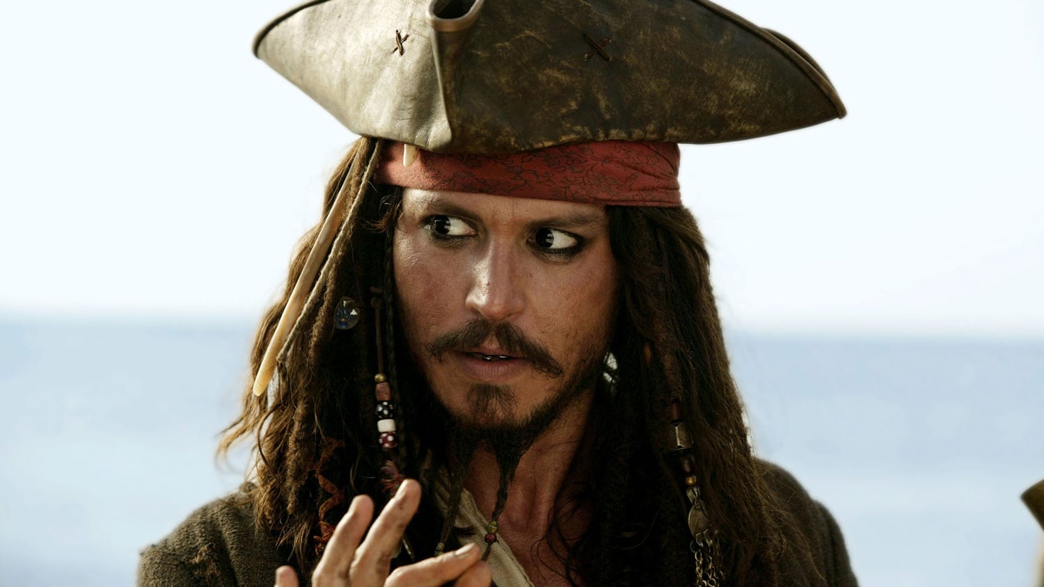 No-Disney-Hasn't-Offered-Johnny-Depp-$301M-To-Return-In-A-Future-Pirates-Movie