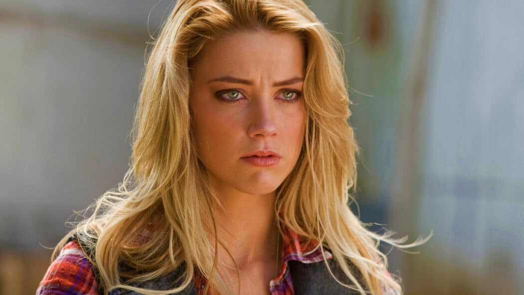 Amber-Heard-Sells-Home-To-Pay-Johnny-Depp