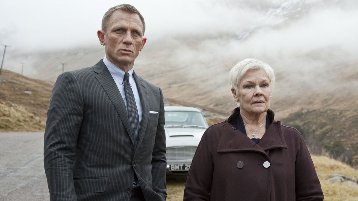 Best-James-Bond-Movies-Ever-Made-Skyfall-Daniel-Craig-Judy-Dench