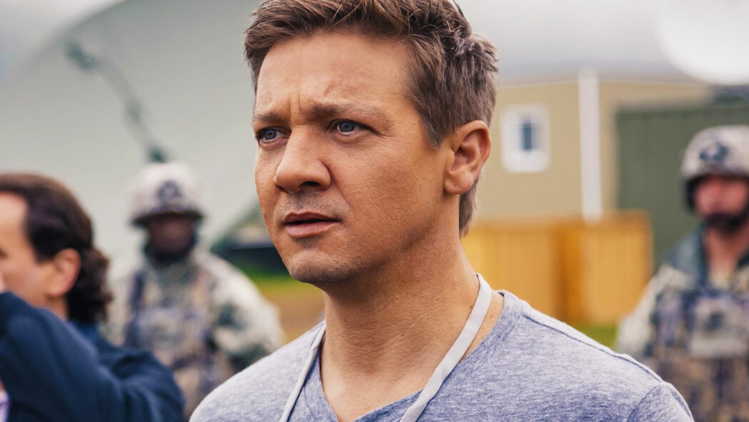 jeremy-renner-might-never-walk-again