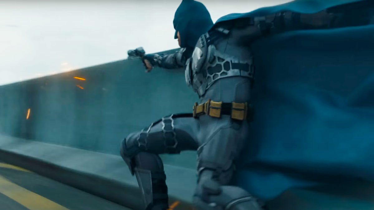 Ben Affleck Batman Under Fire For Wearing A Bra In The Flash Trailer