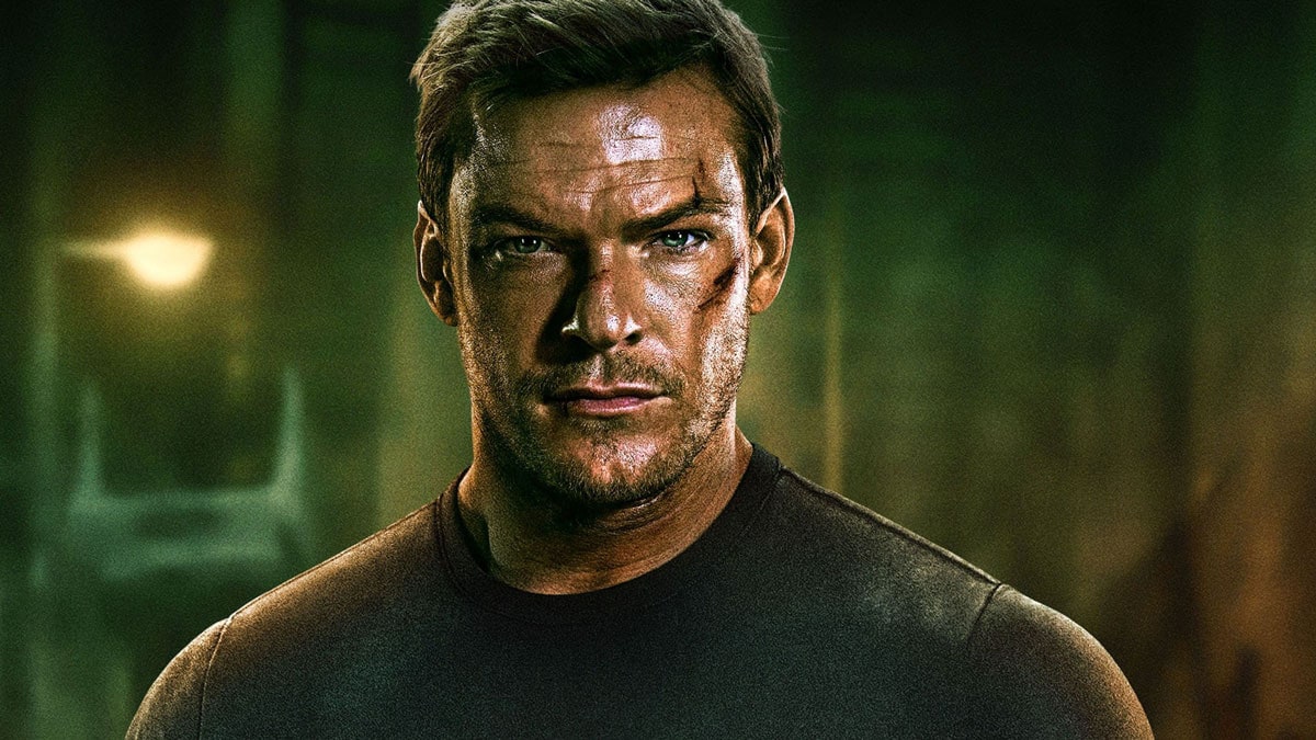 Reacher Star Alan Ritchson Wants To Play Batman In James Gunn's DCU