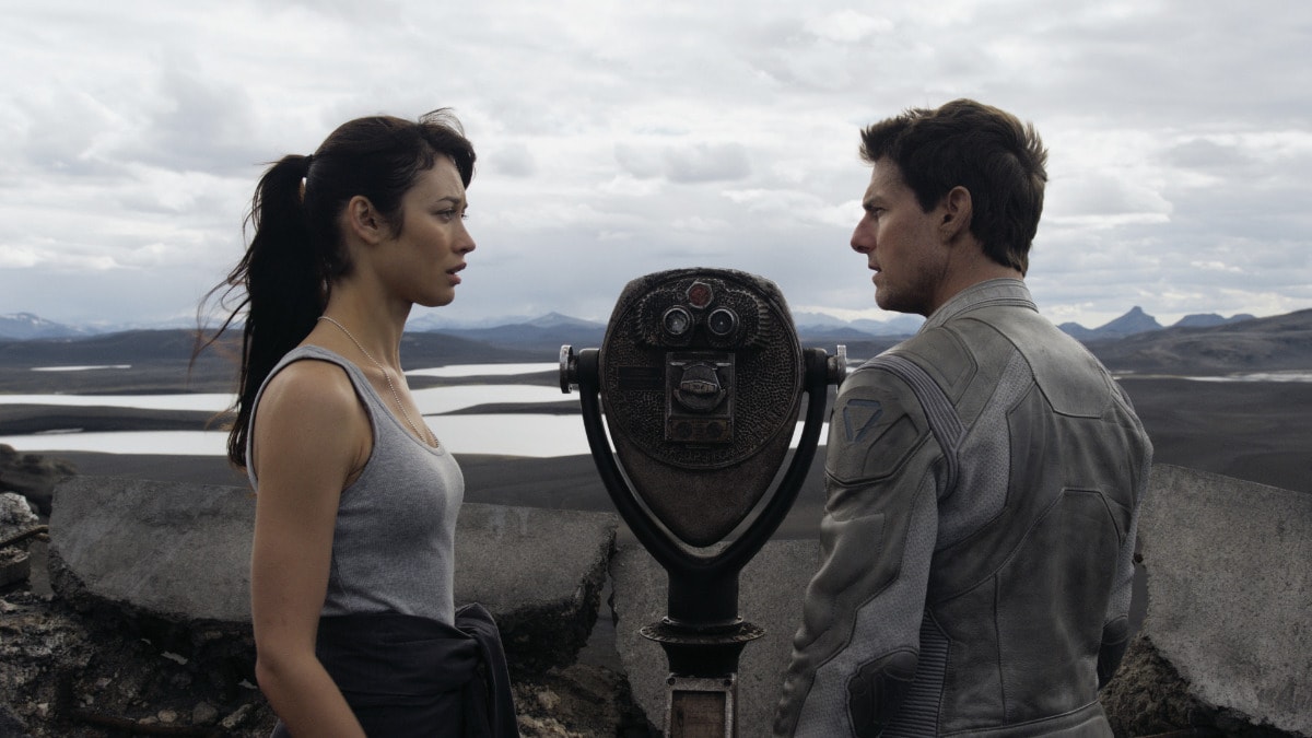 Tom Cruise Working On Oblivion 2