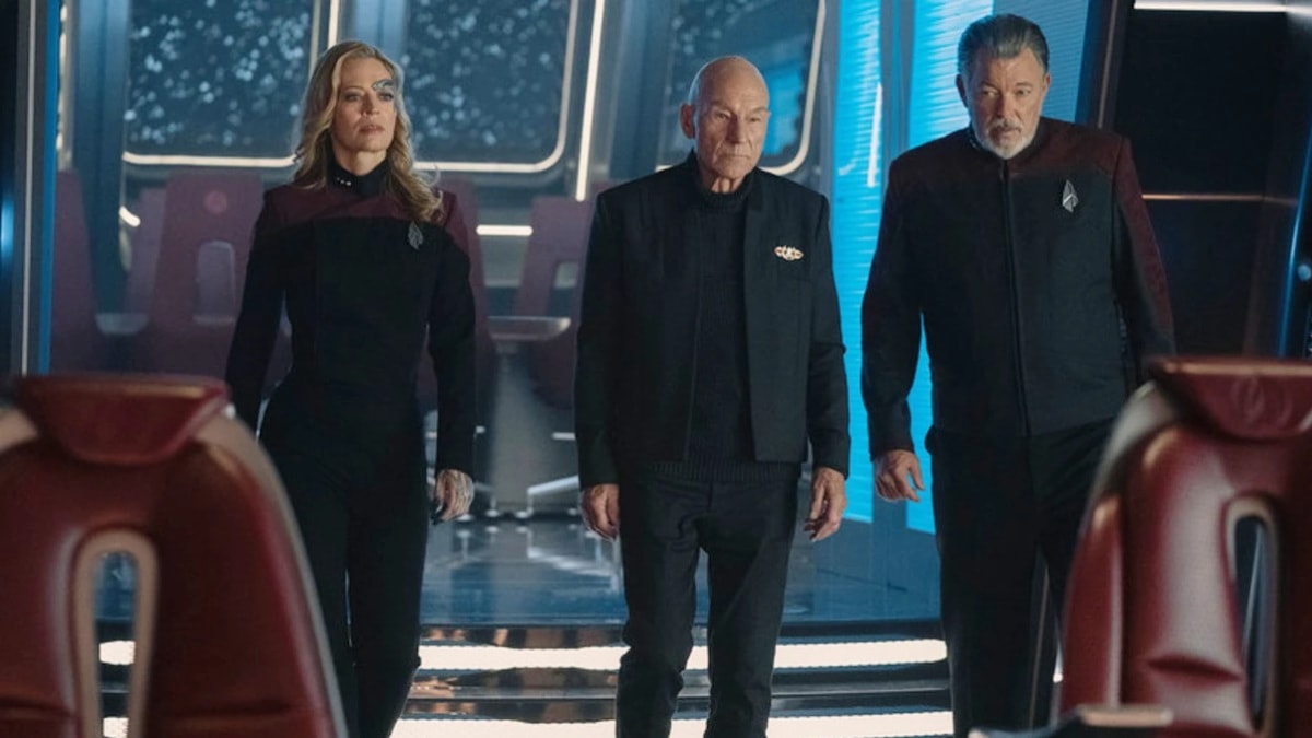 Patrick Stewart Reveals Star Trek Picard Season 3 Alternate Ending