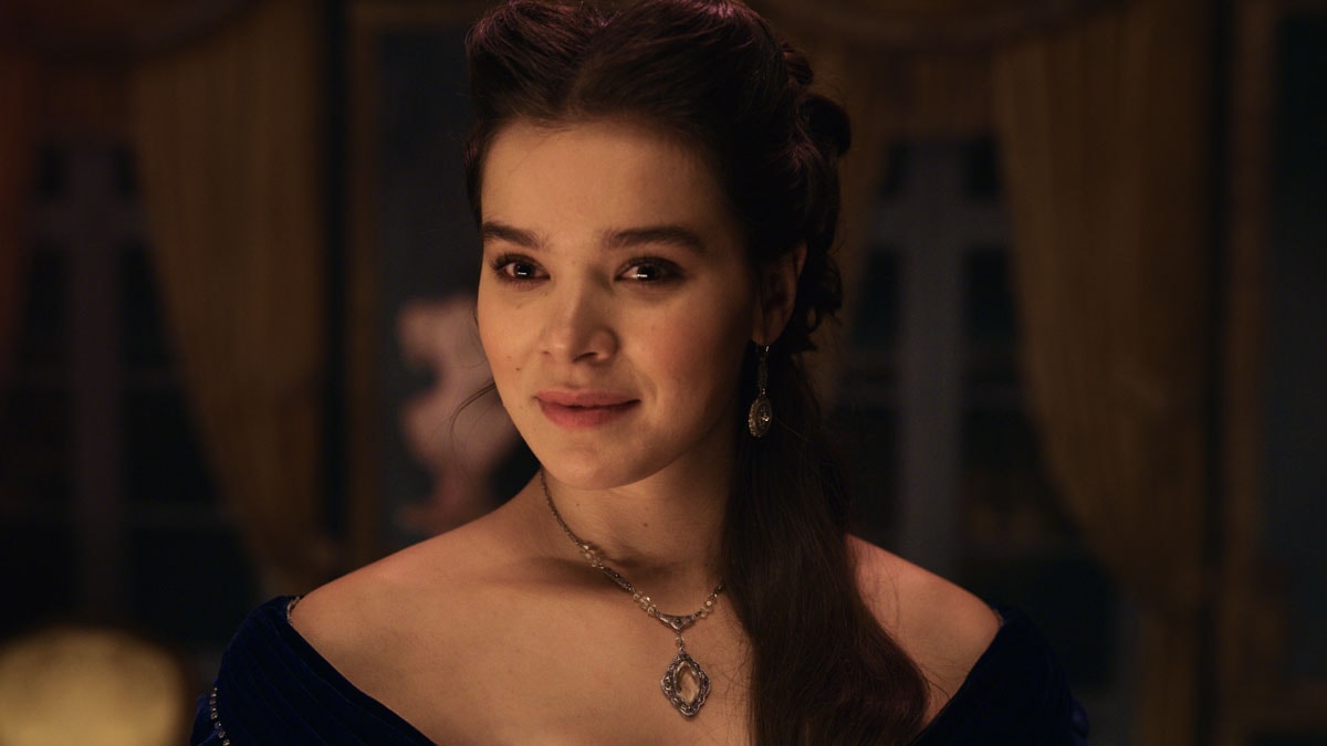 hailee-steinfeld-live-action-spider-woman