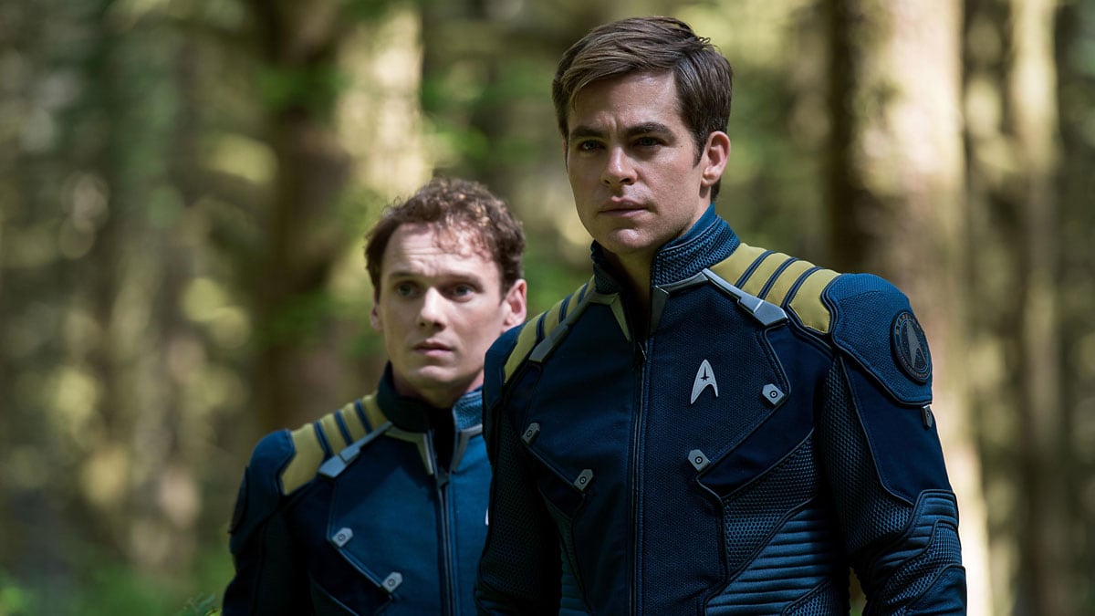 Chris-Pine-Star-Trek