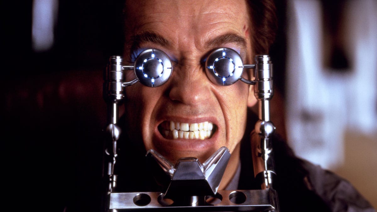 Arnold-Schwarzenegger-Sci-Fi-Action-Thriller-4
