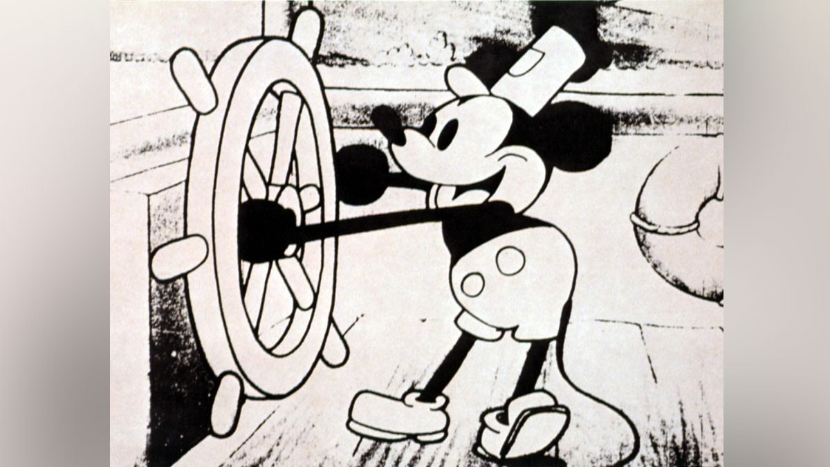 steamboat-willie-horror-movie-in-the-works-1