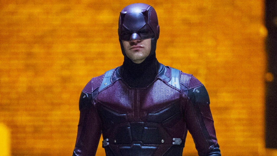 first-look-charlie-cox-daredevil-costume