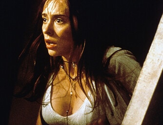 Jennifer Love Hewitt Teases Her Return In I Know What You Did Last Summer Reboot
